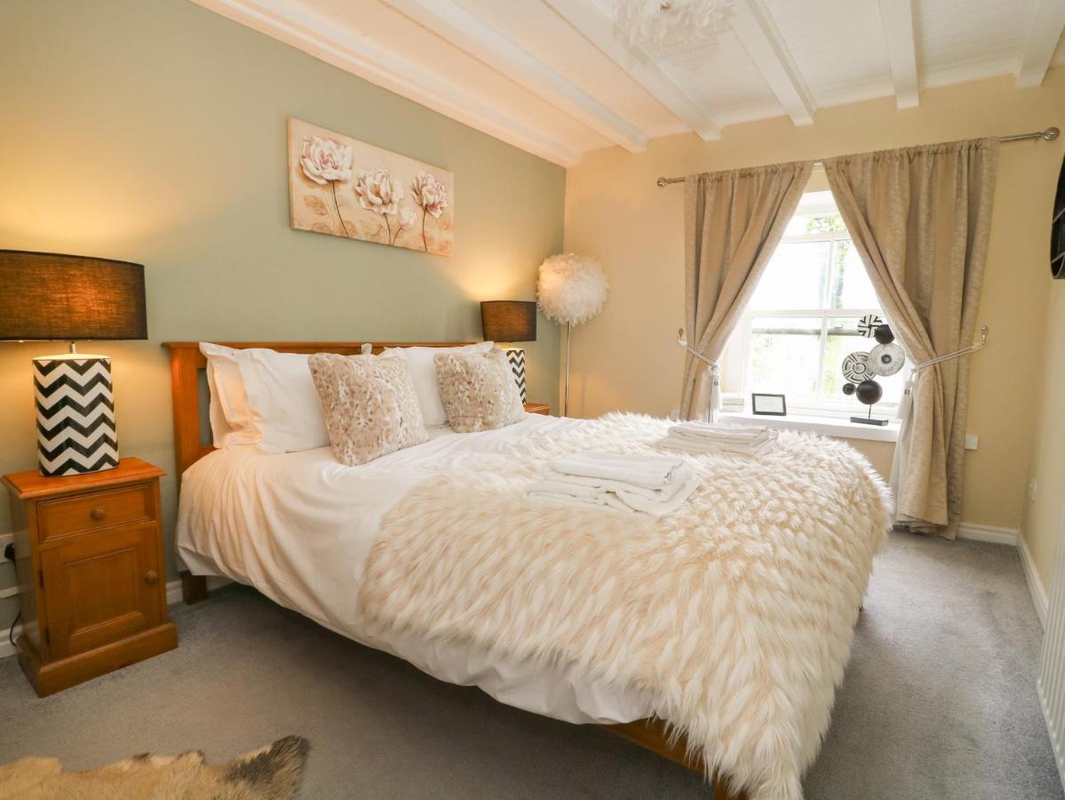 St Edmunds House Villa Crakehall Buitenkant foto